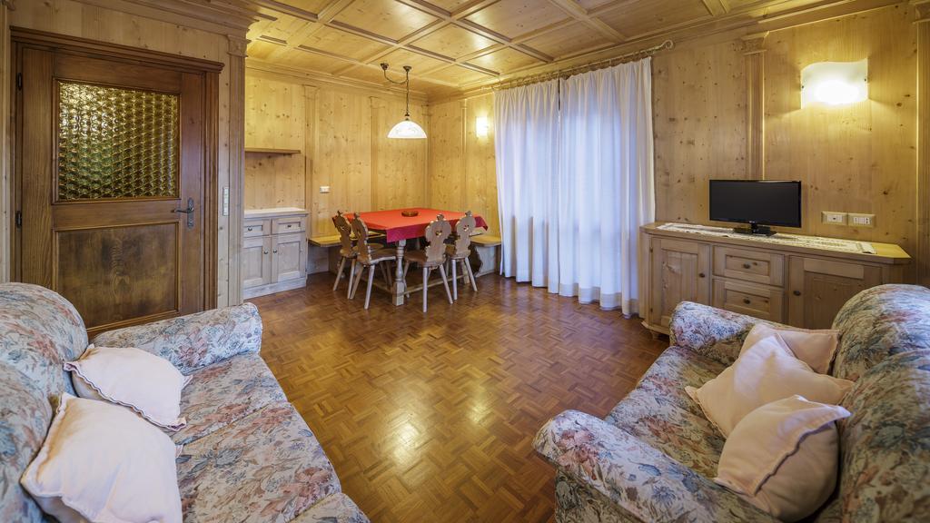 Villa Chiappuzza - Stayincortina San Vito di Cadore Exteriör bild